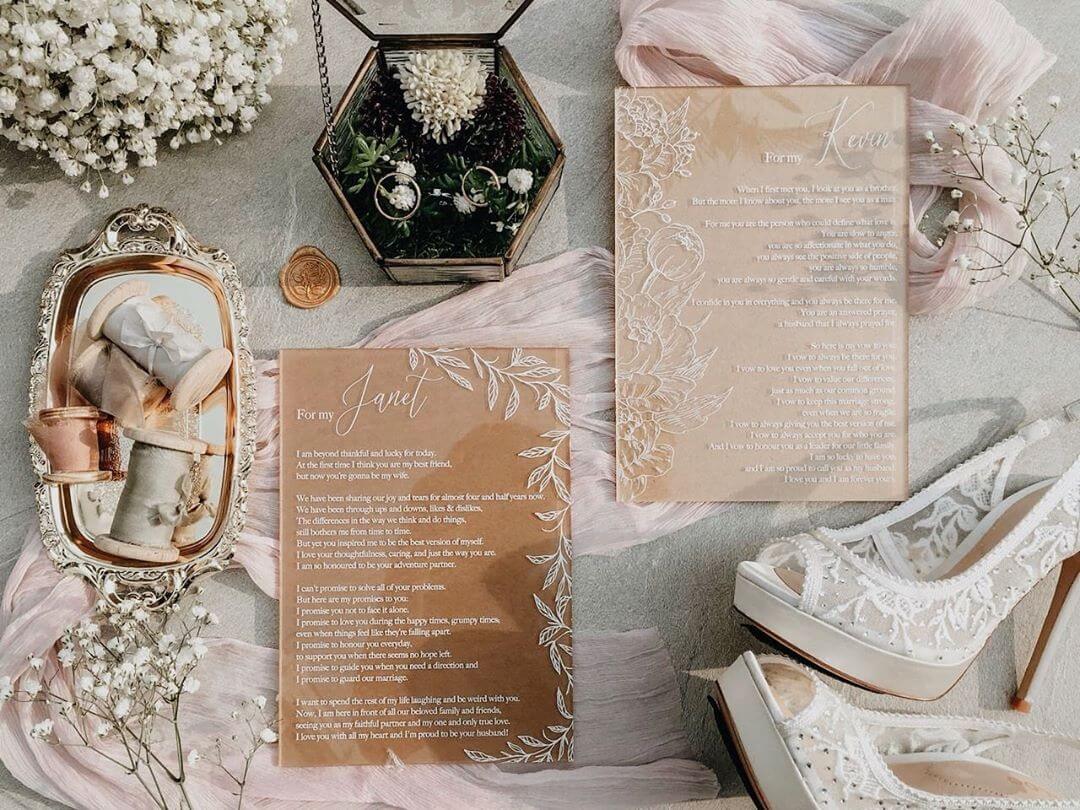 Silk ribbon dari Ivory and Pen menghiasi pemotretan pernikahan